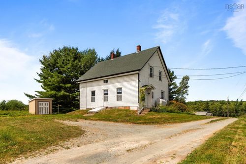 4031 Highway 215, Lower Burlington, NS, B0N2A0 | Card Image