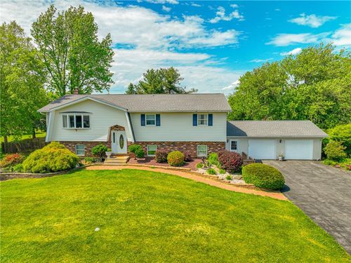 3115 Rick Rd, Schnecksville, PA, 18078-2863 | Card Image