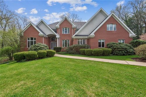 542 Hamilton Ave, Latrobe, PA, 15650-1651 | Card Image