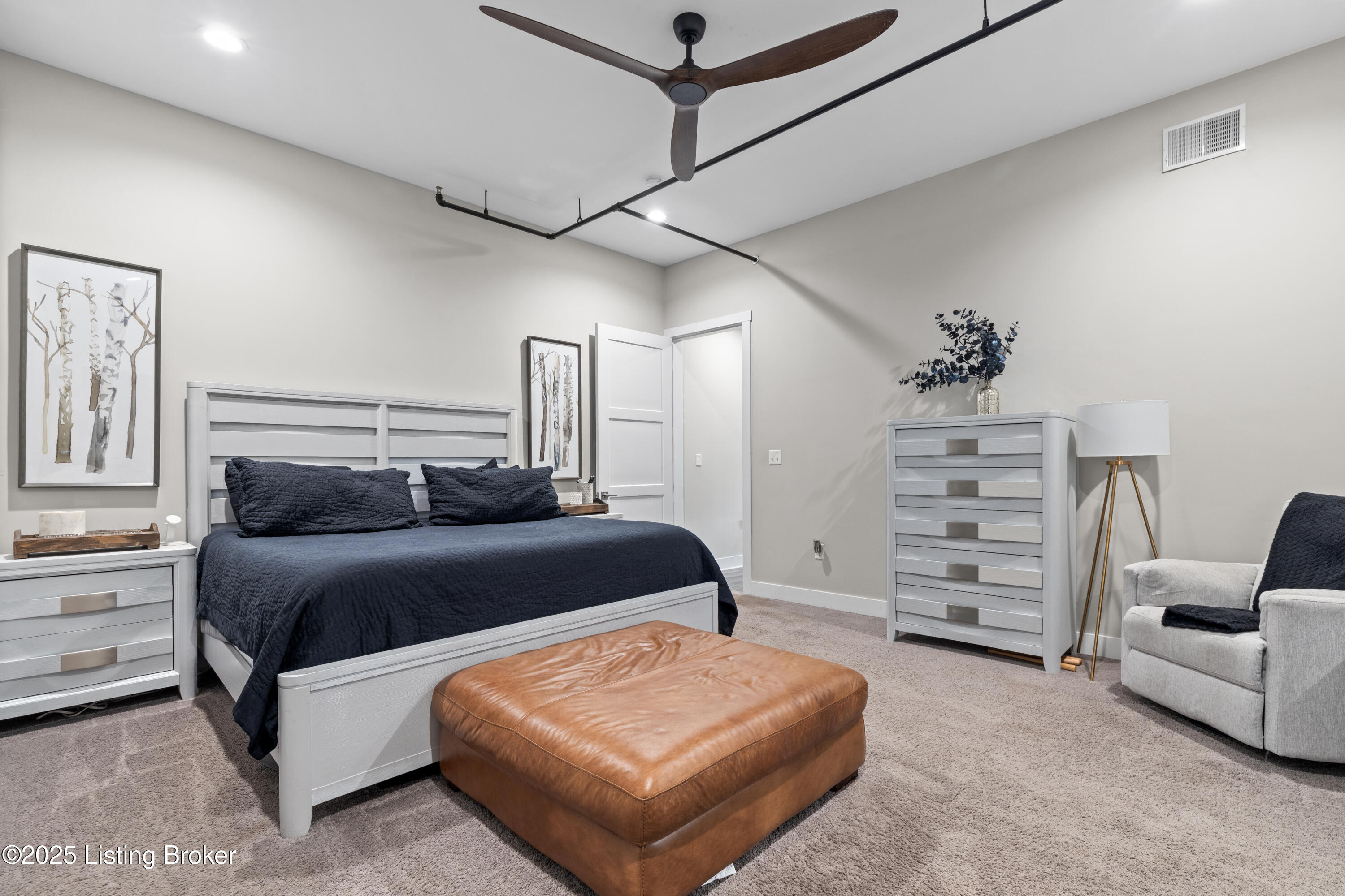 Residential in Jeffersonville 5