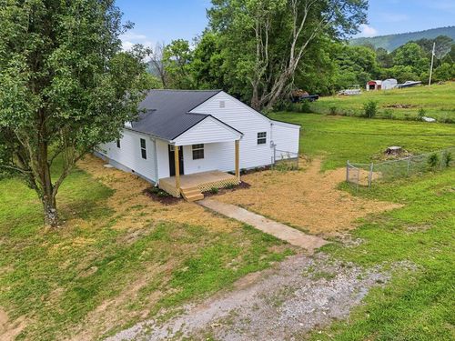 1000 Cemetery Rd, Spring City, TN, 37381-5203 | Card Image