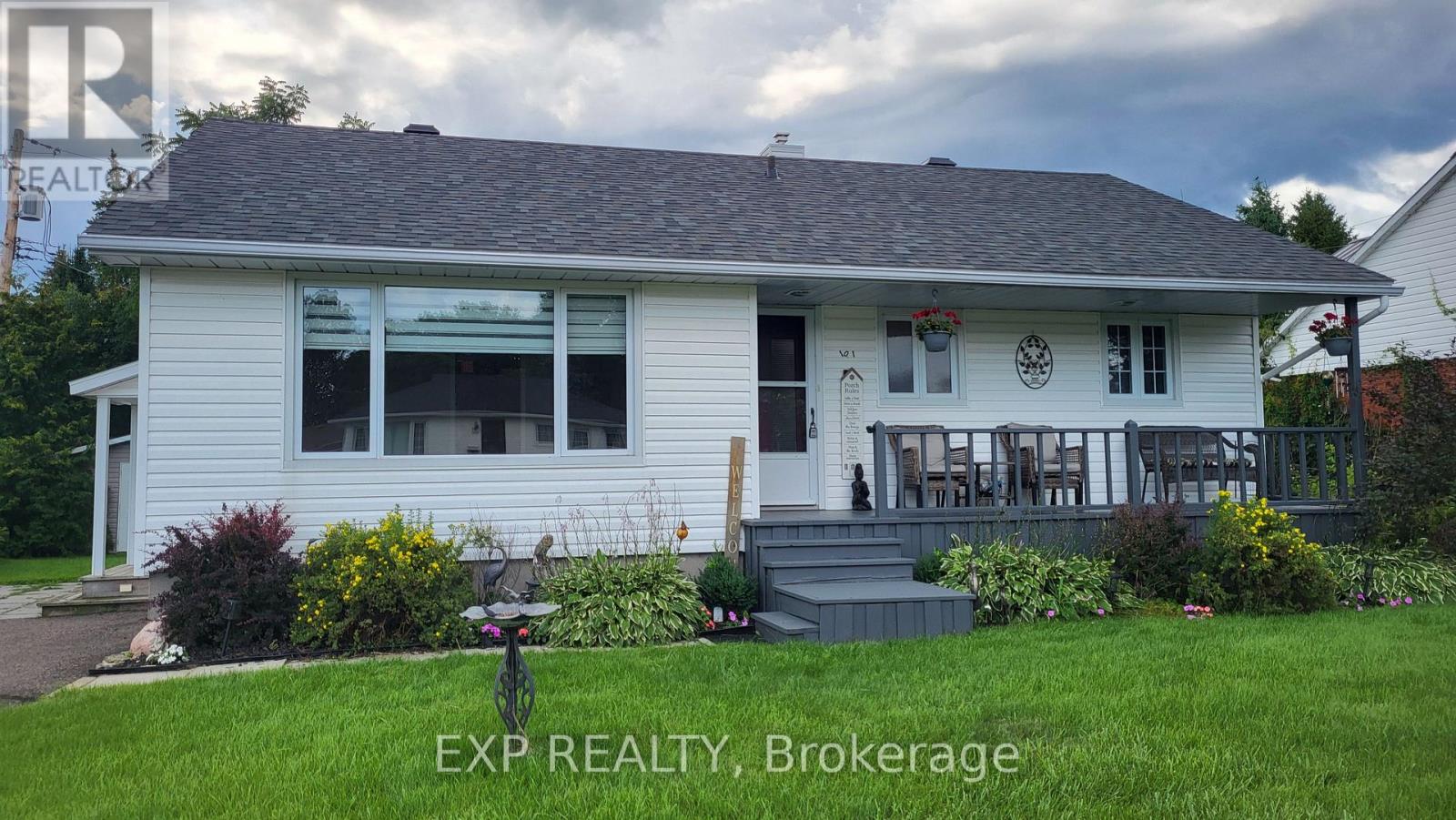 Residential in Renfrew