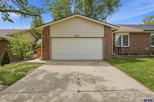 1811 Normandy Ln, Lincoln, NE, 68512-1426 | Card Image