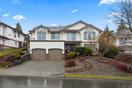 bsmt-2637 Panorama Drive, Coquitlam, BC, V3E2W1 | Card Image
