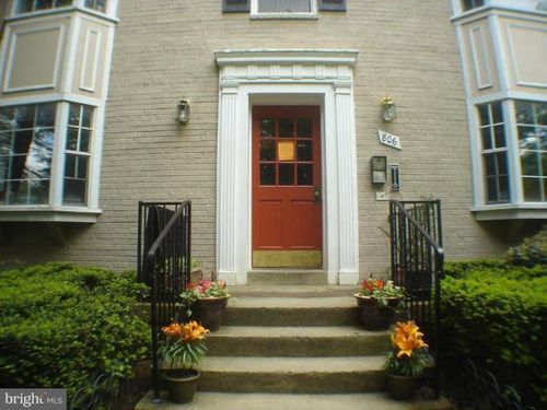 apt-103-806 S Arlington Mill Dr, ARLINGTON, VA, 22204-6017 | Card Image
