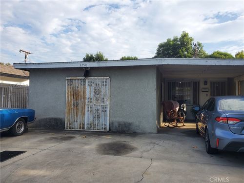 1250 W Camile St, Santa Ana, CA, 92703-4507 | Card Image