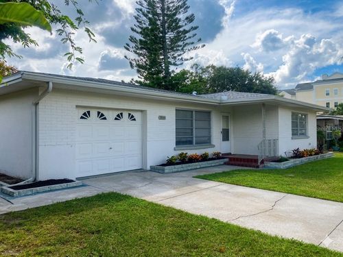 1559 Barry Rd, CLEARWATER, FL, 33756-4401 | Card Image