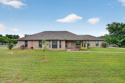 951 Ridgewood Cir, Bartonville, TX, 76226-8235 | Card Image