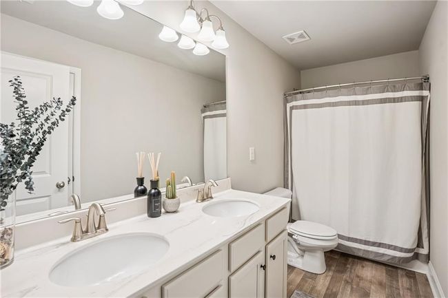 5662 Valley Loop, House other with 4 bedrooms, 3 bathrooms and null parking in Fairburn GA | Image 28