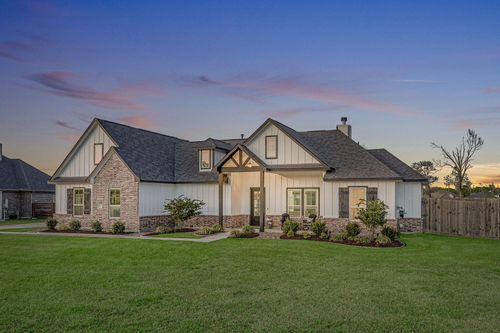 5611 Arrowhead Point Dr, Baytown, TX, 77523-1808 | Card Image