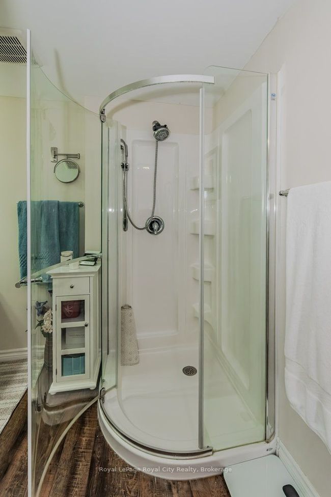 309 - 7 Kay Cres, Condo with 2 bedrooms, 2 bathrooms and 1 parking in Guelph ON | Image 21