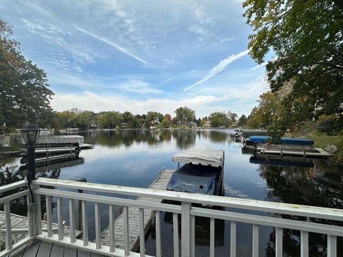 5234404 Peterson Dr, Okauchee, WI, 53069-9719 | Card Image