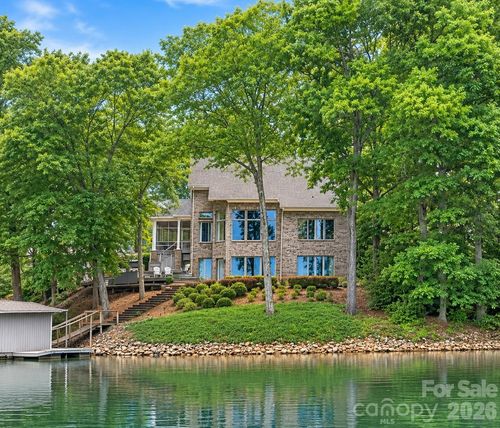 1075 Lakefront Woods Dr, Belmont, NC, 28012-8694 | Card Image