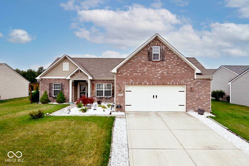 2418 Ashton Ln, Greenwood, IN, 46143-3812 | Card Image