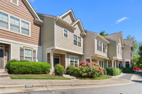 7806 Allscott Way, Raleigh, NC, 27612-1956 | Card Image