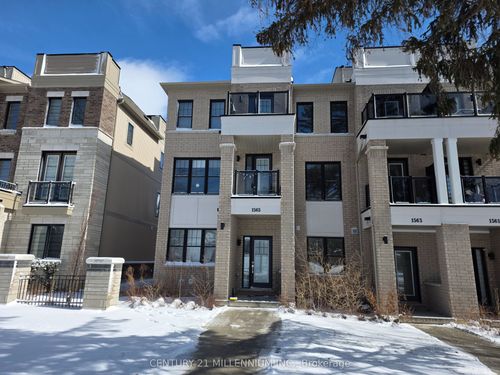 1565 Green Rd, Bowmanville, ON, L1C7E5 | Card Image