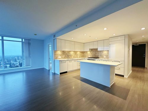 2801-6700 Dunblane Ave, Burnaby, BC, V5H0J3 | Card Image