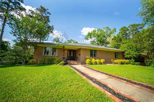 1612 W Cedar St, El Dorado, AR, 71730 | Card Image
