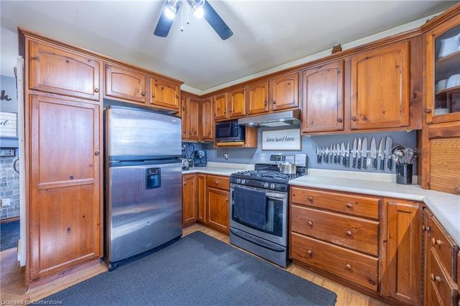 1859 4 Th Concession Rd, House other with 3 bedrooms, 2 bathrooms and 10 parking in Saint Williams ON | Image 11