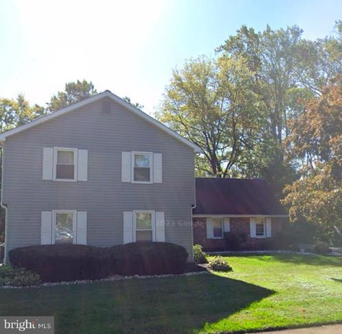 9 Markham Ct, HOCKESSIN, DE, 19707-1202 | Card Image