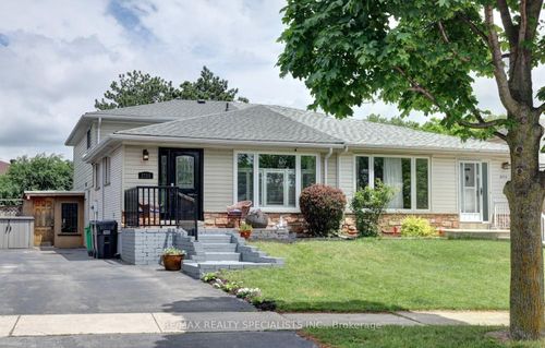 2715 Hollington Cres, Mississauga, ON, L5K1E8 | Card Image