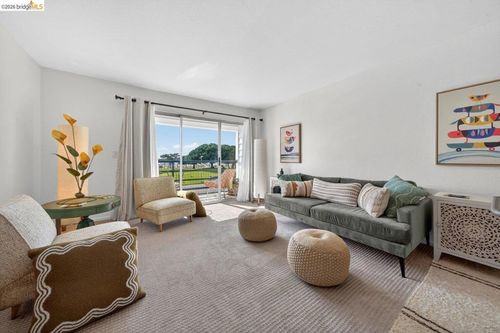 204-1205 1205 Melville Sq, Richmond, CA, 94804 | Card Image