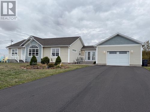 203 Dunes View Dr, Brackley Beach, PE, C1E2P9 | Card Image