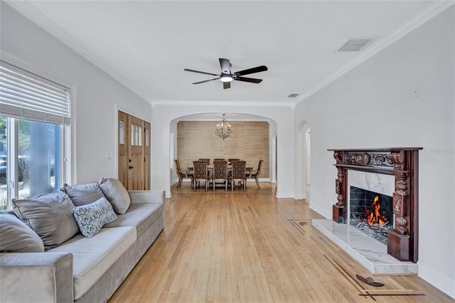 737 25 Th Ave N, House other with 4 bedrooms, 3 bathrooms and null parking in ST PETERSBURG FL | Image 8