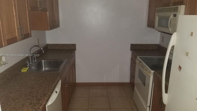 APT-313 - 8240 Sw 210 Th St, Condo with 1 bedrooms, 1 bathrooms and null parking in Cutler Bay FL | Image 15