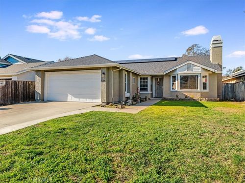 124 W Chestnut St, Nipomo, CA, 93444-9441 | Card Image