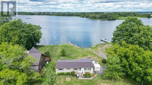 1314 Highway 96, Wolfe Island, ON, K0H2Y0 | Card Image