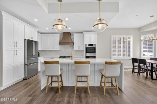 10587 E Sheena Dr, Scottsdale, AZ, 85255-1746 | Card Image