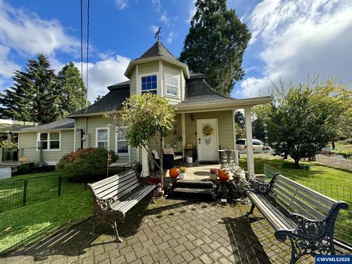 260 S Main St, Falls City, OR, 97344-9763 | Card Image