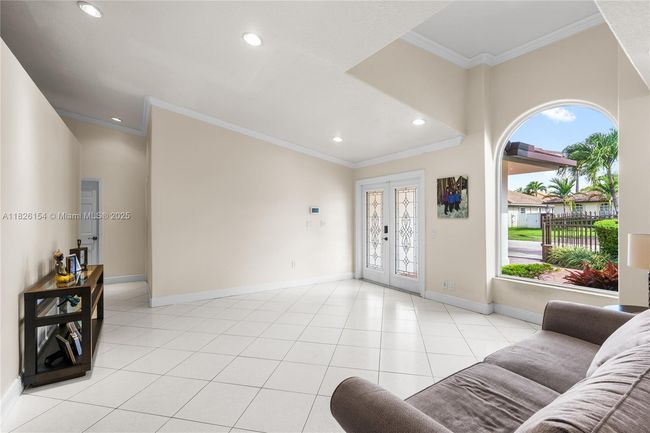 14288 Sw 21 St Ter, House other with 4 bedrooms, 4 bathrooms and null parking in Miami FL | Image 6