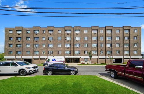 apt-403-7650 W Altgeld St, Elmwood Park, IL, 60707-2523 | Card Image
