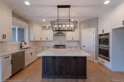 1933 Shane Ct, Addison Township, MI, 48370 | Card Image