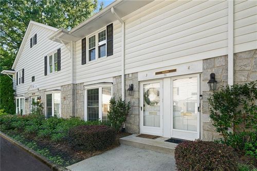 va3-136 Peachtree Memorial Dr Nw, Atlanta, GA, 30309-1028 | Card Image
