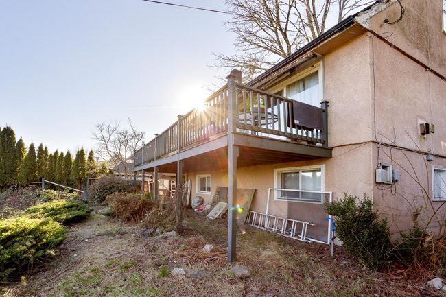 1013 Tuxedo Dr, House other with 4 bedrooms, 2 bathrooms and 3 parking in Port Moody BC | Image 26
