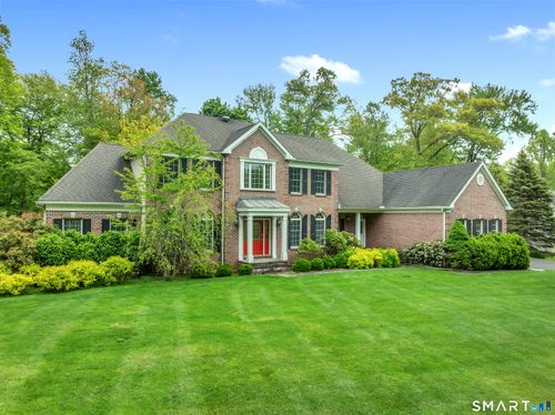105 Beecher Rd, Woodbridge, CT, 06525-2000 | Card Image