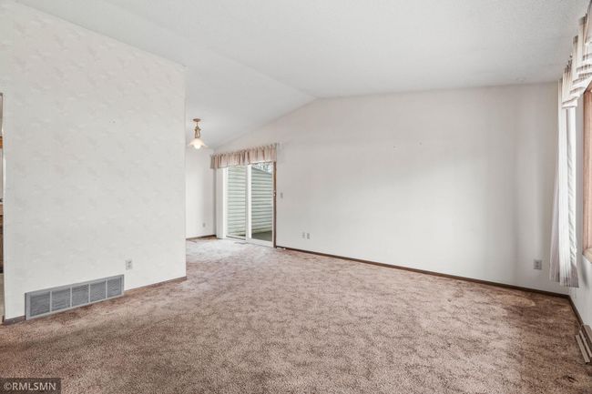 11-web-or-mls-4307 Evergreen Dr-11.jpg | Image 11