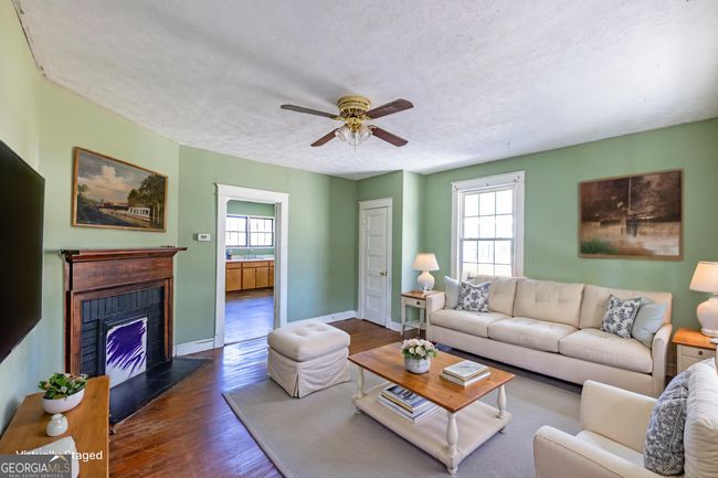 105 N St Sw, House other with 2 bedrooms, 1 bathrooms and 2 parking in Thomaston GA | Image 5