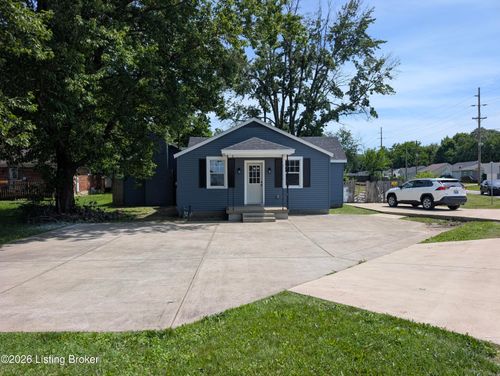 3800 E Indian Trl, Louisville, KY, 40213-2914 | Card Image