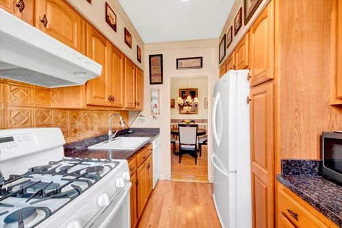 apt-d-836 Palisade Ave, Yonkers, NY, 10703-1543 | Card Image