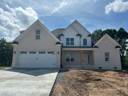 191 Cool Run, Lexington, NC, 27295 | Card Image