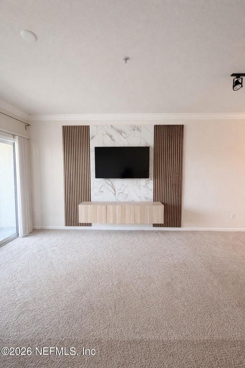 141-8290 Gate Parkway W, Jacksonville, FL, 32216 | Card Image