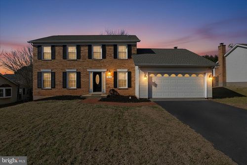 9634 Branchview Ln, MANASSAS, VA, 20110-6624 | Card Image