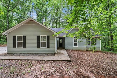 160 Vineyards Dr, Newnan, GA, 30265-1931 | Card Image