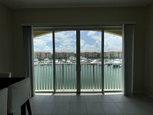 unit-302-10 Harbour Isle Dr E, Fort Pierce, FL, 34949-2762 | Card Image