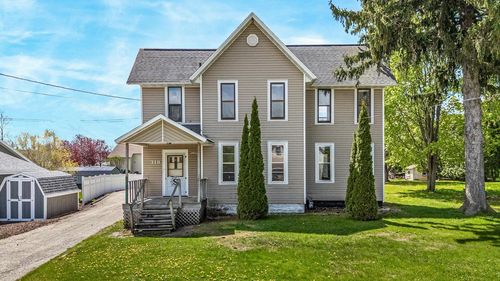 318 W Nye Street, HORTONVILLE, WI, 54944 | Card Image