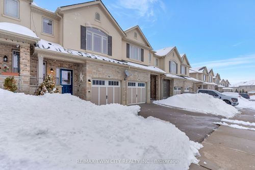 50 Greenwater St, Kitchener, ON, N2R0H2 | Card Image